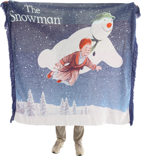 Raymond Briggs' The Snowman Knitted Blanket